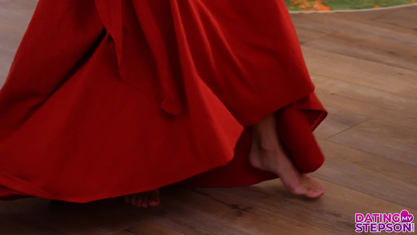 DatingMyStepson Talia Mint Show Me That Youre Good Enough XXX